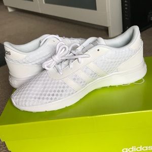 black adidas runners womens